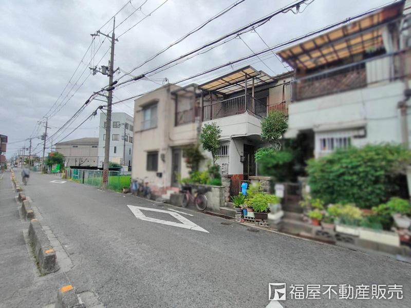 Kuzuhara 2, Neyagawa City, Osaka Prefecture