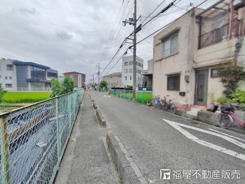 Kuzuhara 2, Neyagawa City, Osaka Prefecture