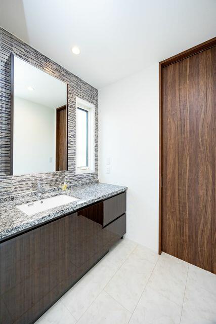 Hinode 6-chome, Urayasu City, Chiba Prefecture