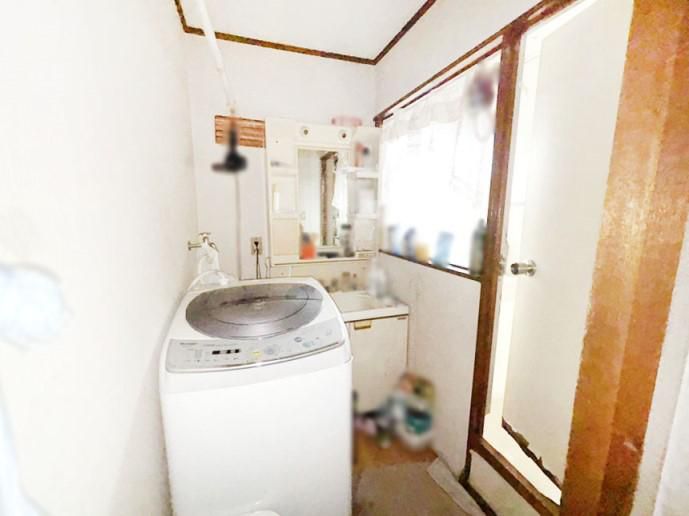 Baba 4 (Niiza Station)