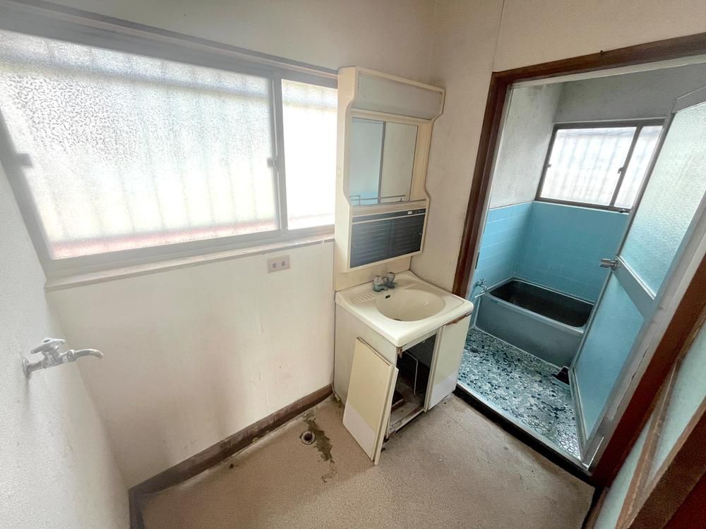 Oaza Koshigoe (Ogawamachi Station)