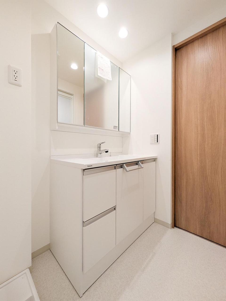 Eishin Tachibana Heights