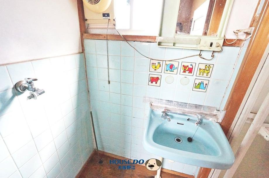 Terakata Motomachi 1-chome, Kota Moriguchi, Prefektur Osaka