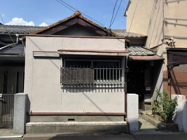 1-chome Minami, Toyonancho, Toyonaka City, Osaka Prefecture