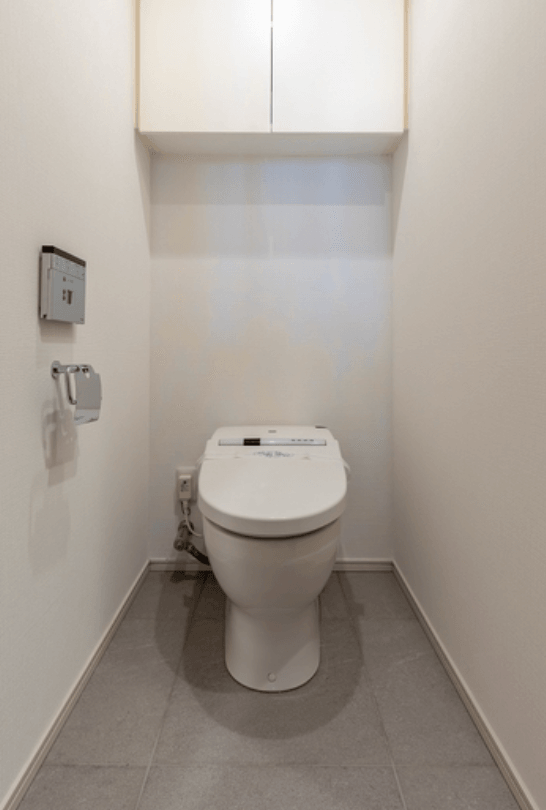 Akasaka Tower Residence Top of the Hill - PDJ Indonesia