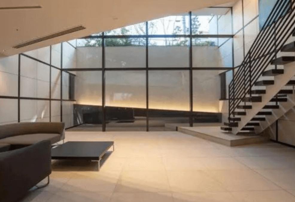 Atlas Shirokane Takanawa - PDJ Indonesia