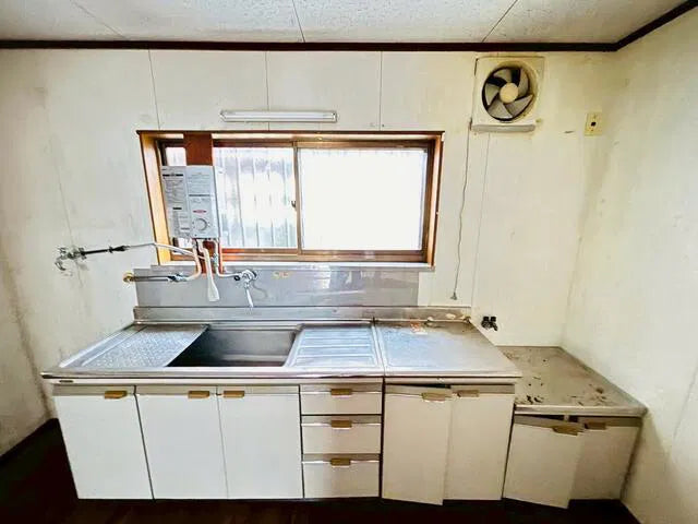 2-chome Kamimatsuyamacho, Seto City, Aichi Prefecture, Japan