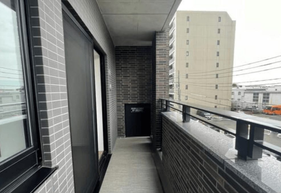 Crevia SHIBUYA TOMIGAYA - PDJ Indonesia