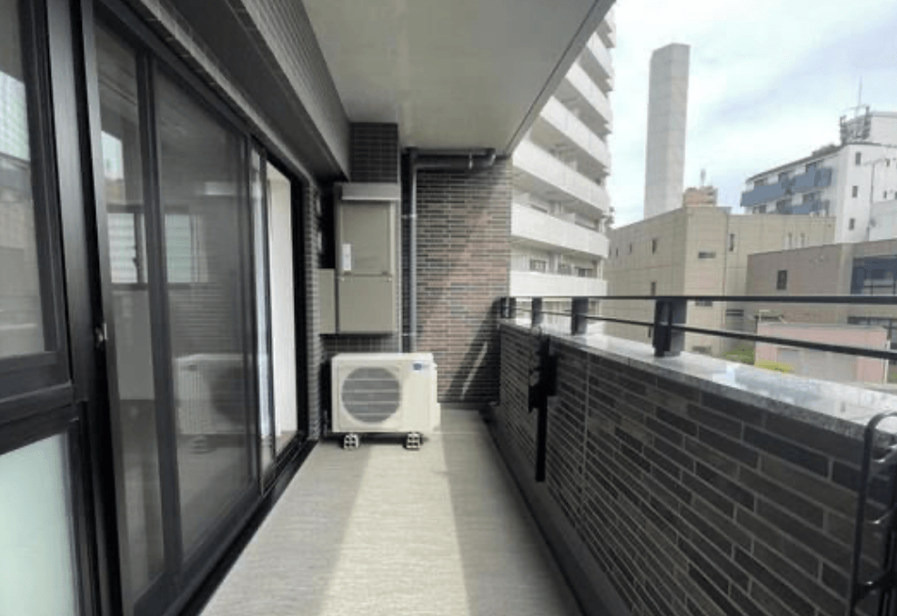 Crevia SHIBUYA TOMIGAYA - PDJ Indonesia