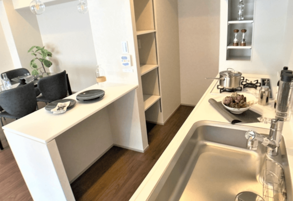 D Granse Nishiazabu Hivally - PDJ Indonesia