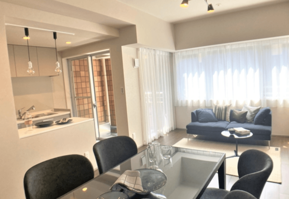 D Granse Nishiazabu Hivally - PDJ Indonesia