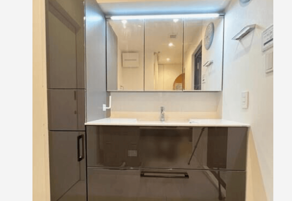 DEMEURE Minamiaoyama - PDJ Indonesia