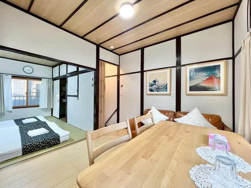 Traditional Tokyo Townhouse with Minpaku Potential near Tokyo Skytree
