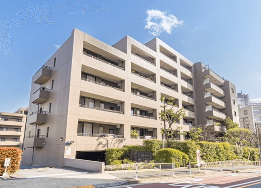 Famile GRAND Mita ISARAGOZAKA - PDJ Indonesia