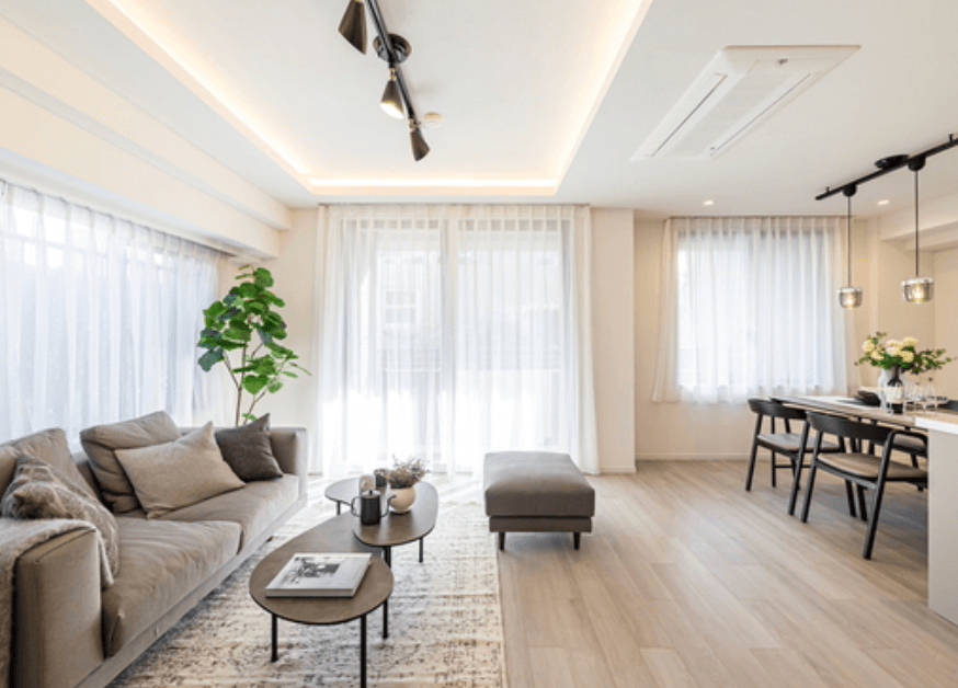 Famile GRAND Mita ISARAGOZAKA - PDJ Indonesia