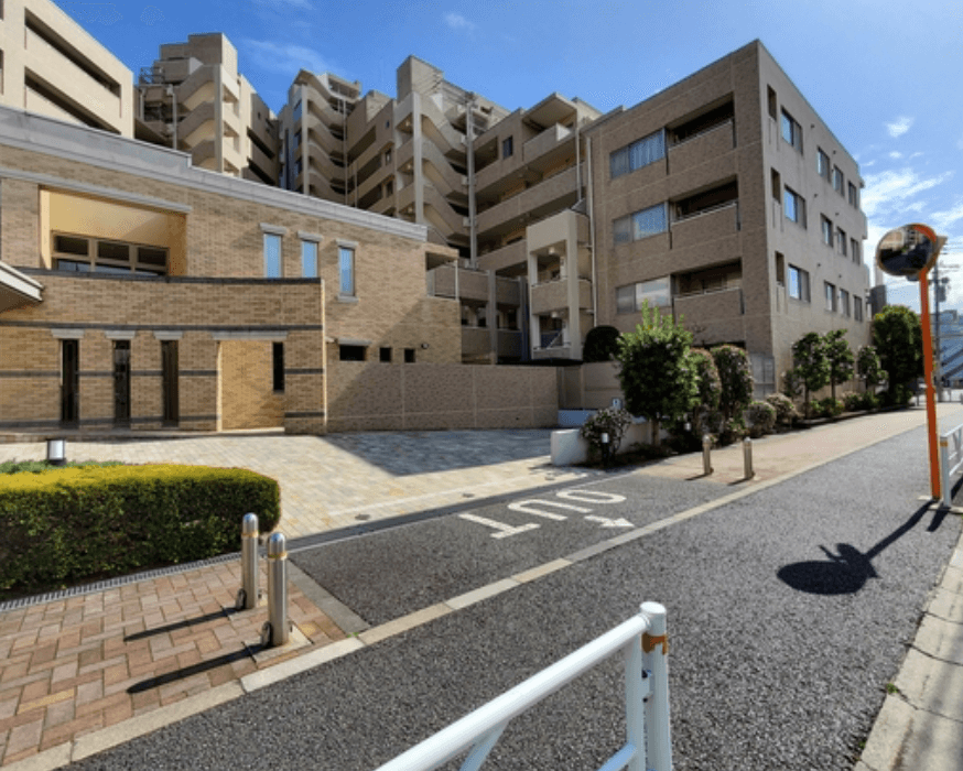 Famile GRAND Yoyogi Nishihara Dexter house - PDJ Indonesia