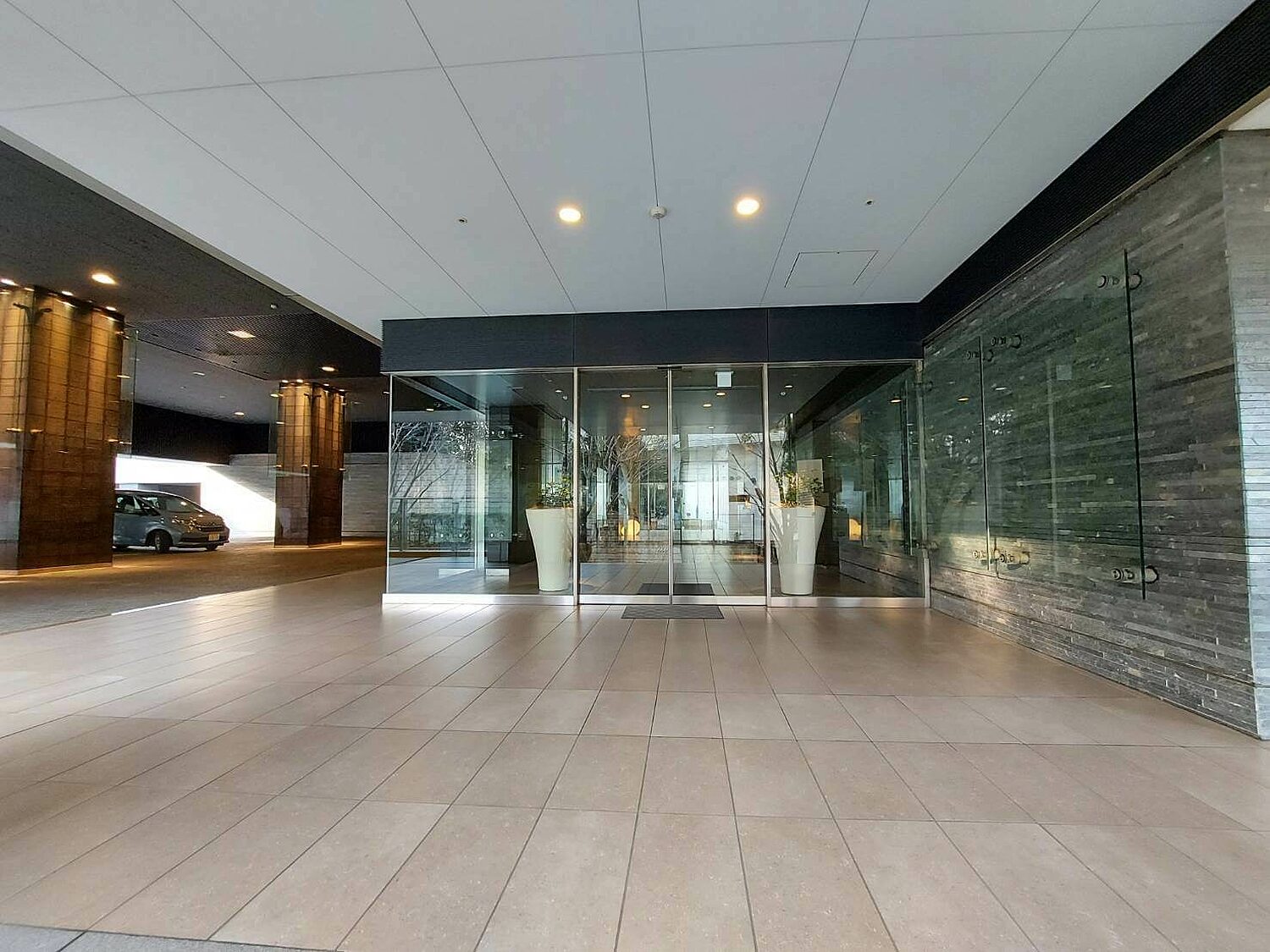 Park Court Jingumae Tokyo