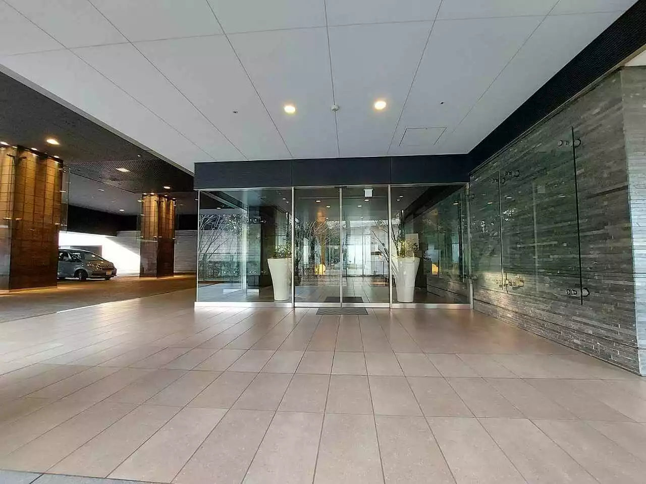 Park Court Jingumae Tokyo