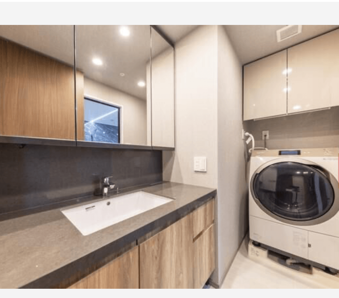 Glanz Ober Nakano - PDJ Indonesia