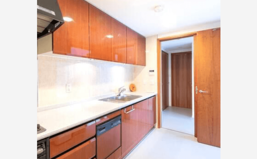 GLORIO Shirokanedai - PDJ Indonesia