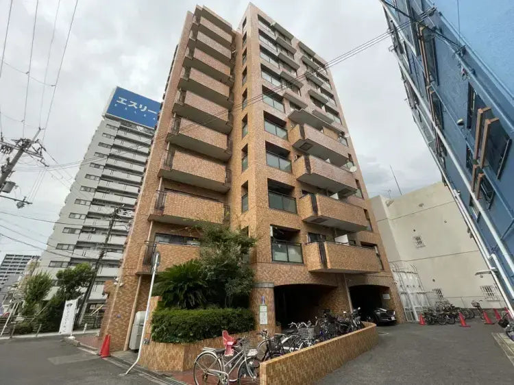 1R Apartment Osaka – High Yield