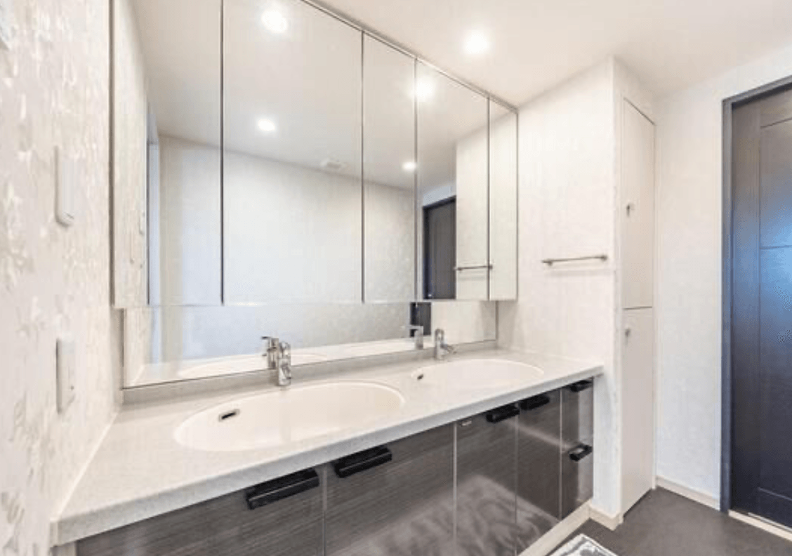 Lions Tower Oshima - PDJ Indonesia