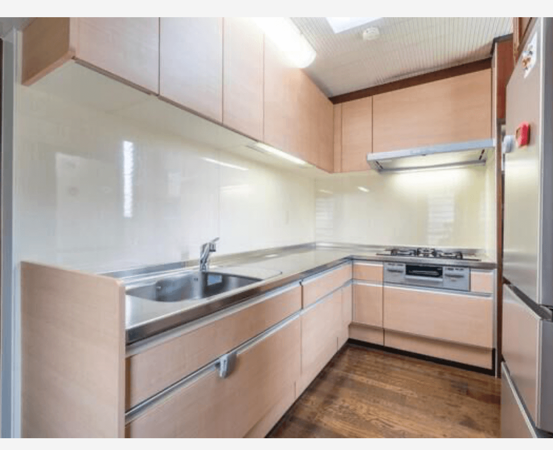 Minamiogikubo HOUSE - PDJ Indonesia