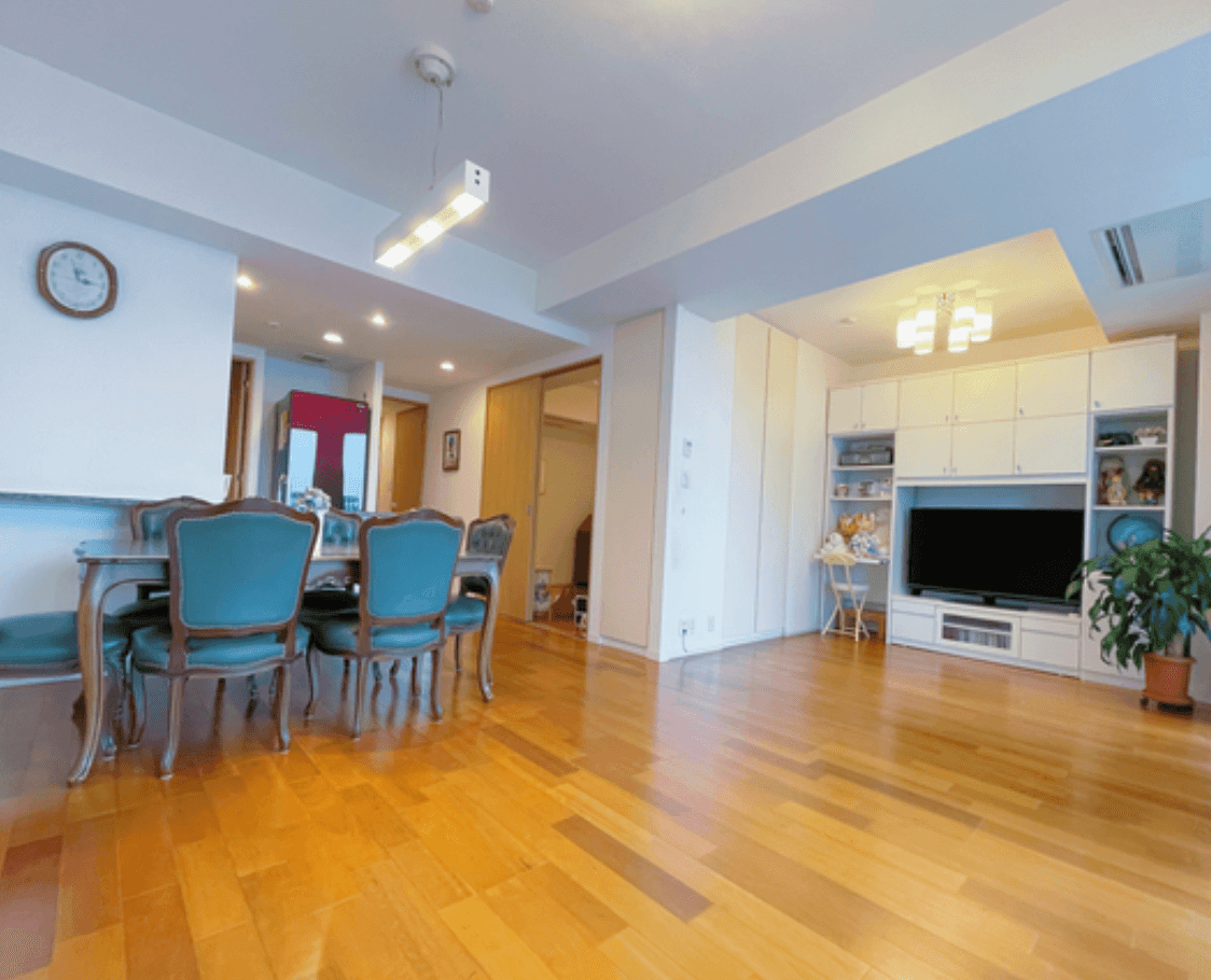 Minato Mirai mid SQUARE THE Tower Residence - PDJ Indonesia