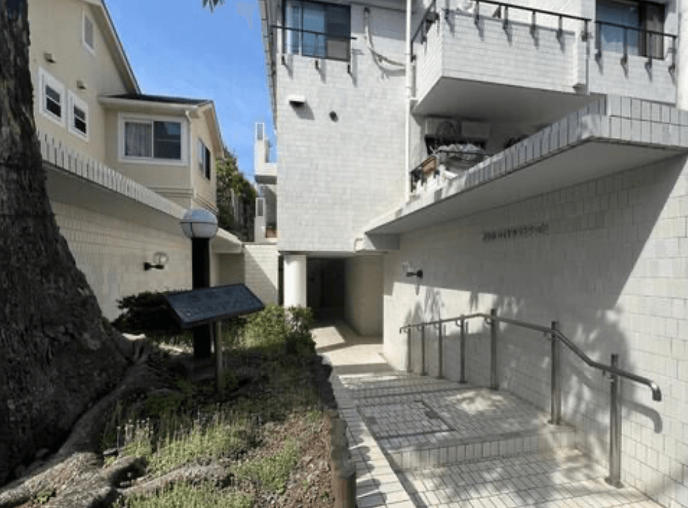 Nishiazabu royal Mansion - PDJ Indonesia