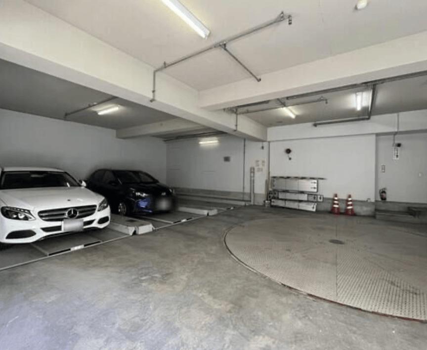 Palace side Sanbancho - PDJ Indonesia