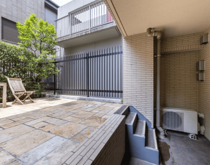 Park Court Ichigayanakanocho - PDJ Indonesia