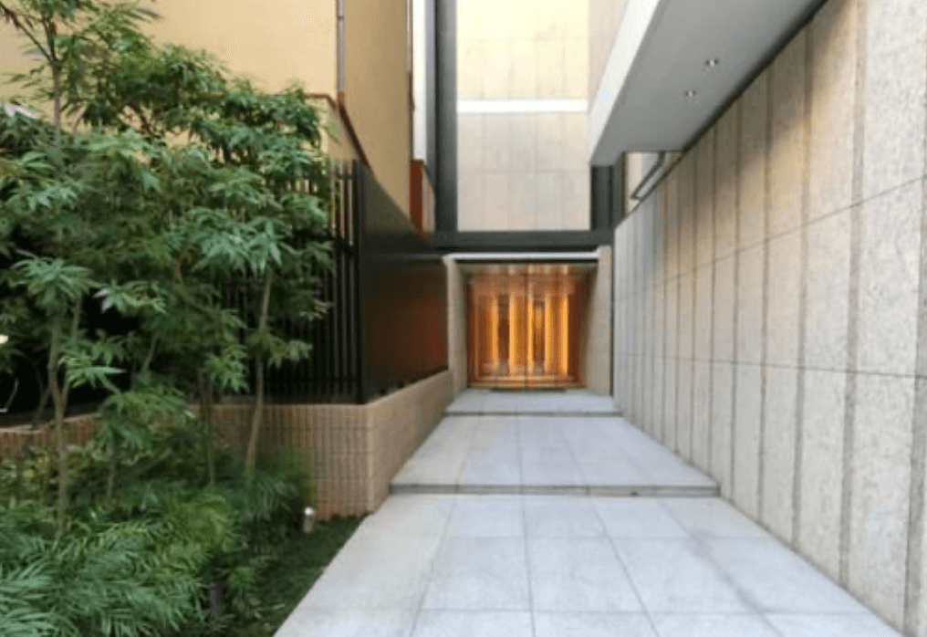 Pias Akasaka - PDJ Indonesia