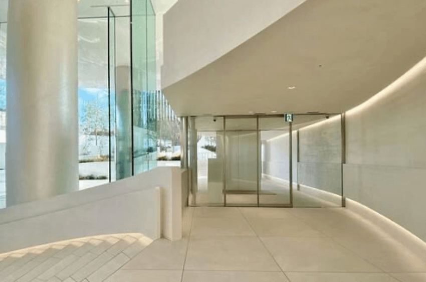 THE COURT Jingu Gaien - PDJ Indonesia