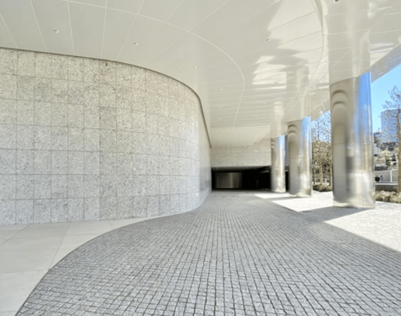 THE COURT Jingu Gaien - PDJ Indonesia