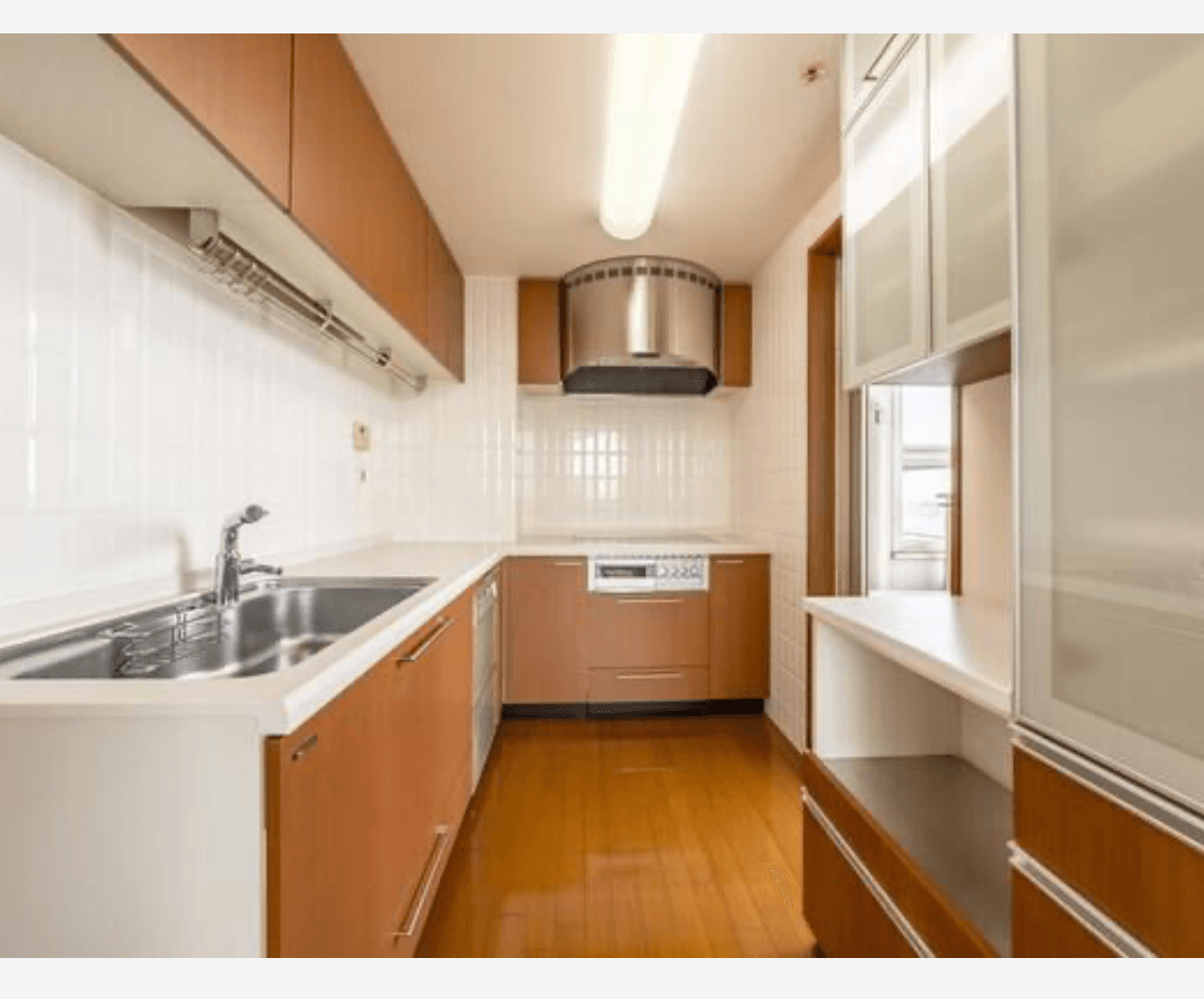 THE Tower ･ Grandia - PDJ Indonesia