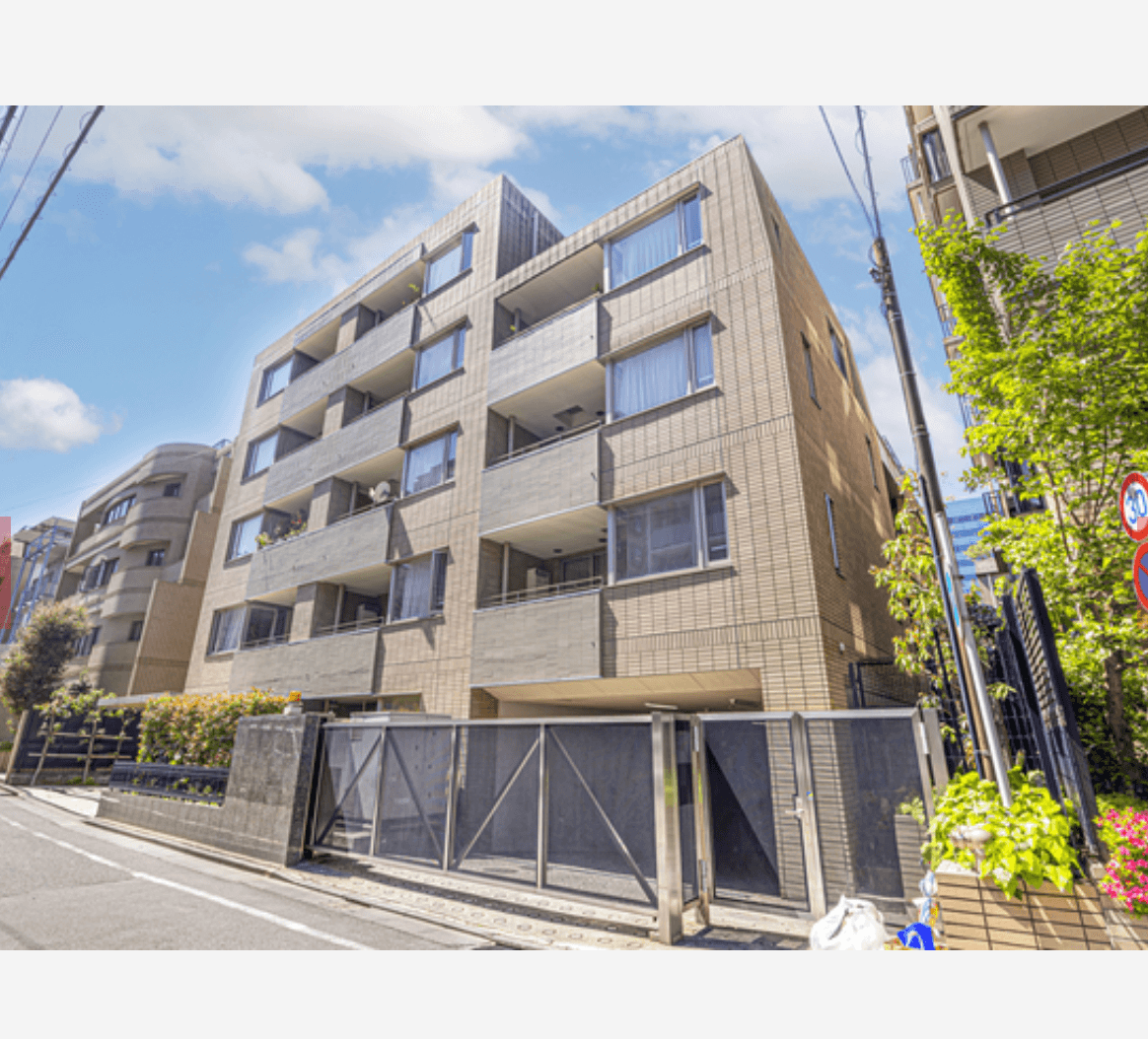 ULS Yoyogi Sangubashi Court ･ ADELION - PDJ Indonesia