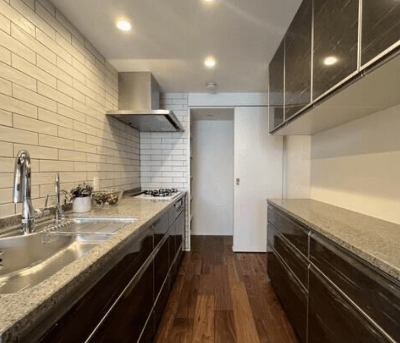 WESENT SHIBA FOREST Hill Top house - PDJ Indonesia