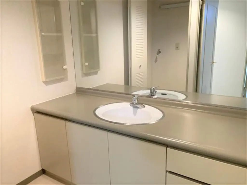 1Bed Apartment in Atami-shi, Shizuoka - PDJ Indonesia