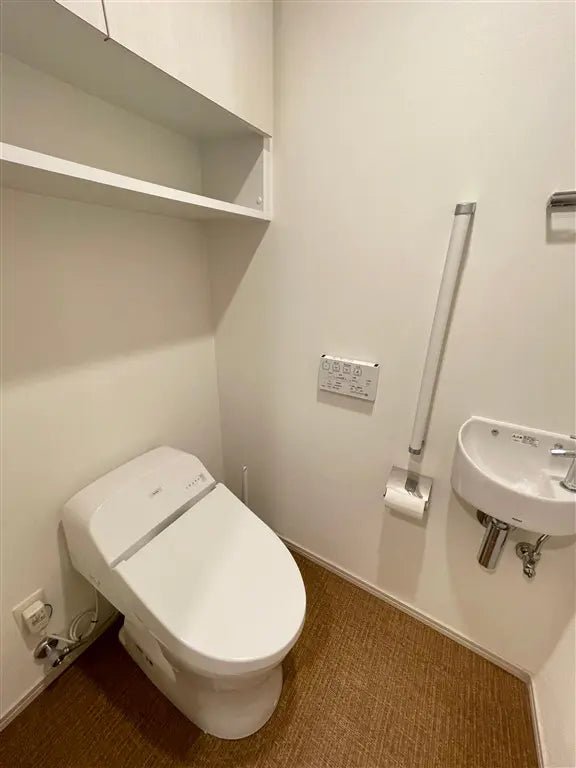 1Bed Apartment in Tomigusuku-shi, Okinawa - PDJ Indonesia