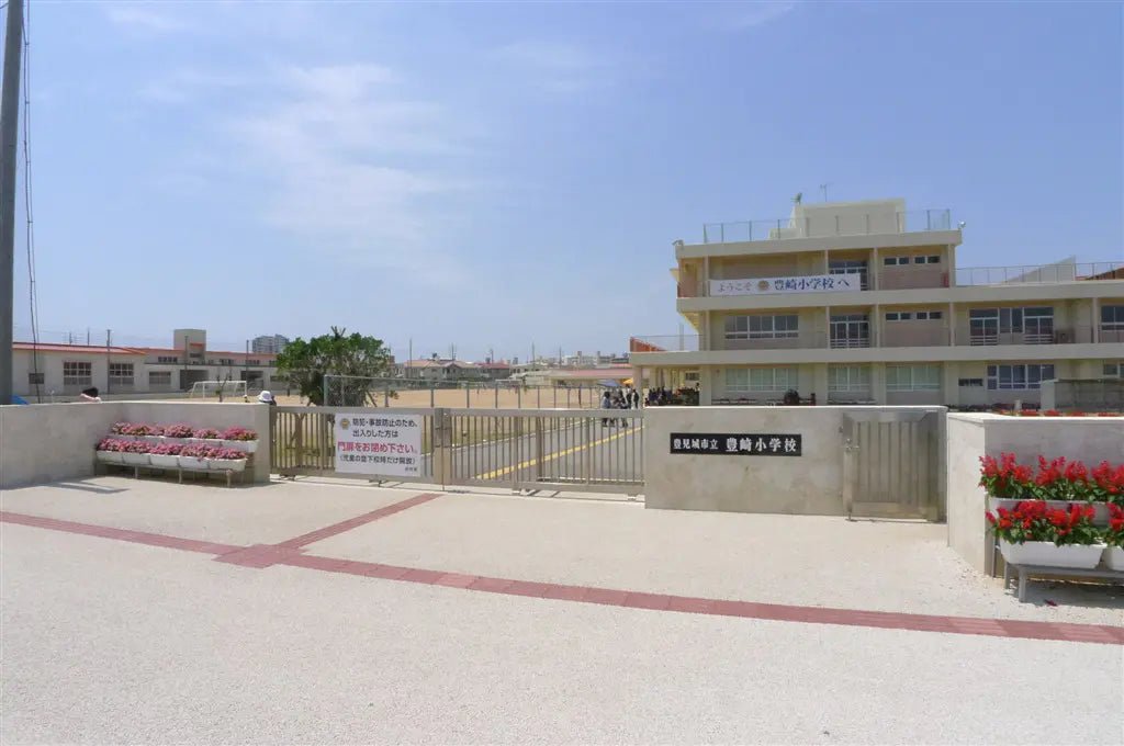 1Bed Apartment in Tomigusuku-shi, Okinawa - PDJ Indonesia