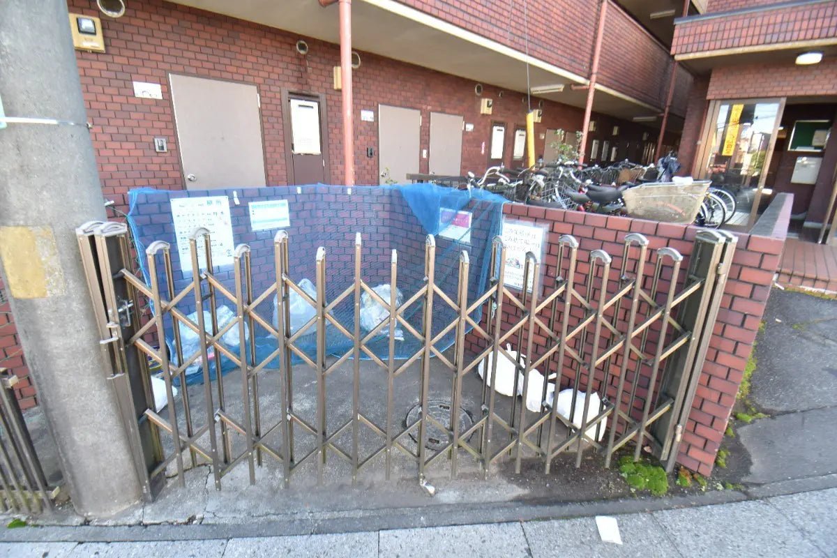 21Beds Apartment Building in Tokorozawa-shi, Saitama - PDJ Indonesia