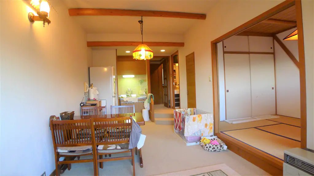 2Beds Apartment in Chino-shi, Nagano - PDJ Indonesia