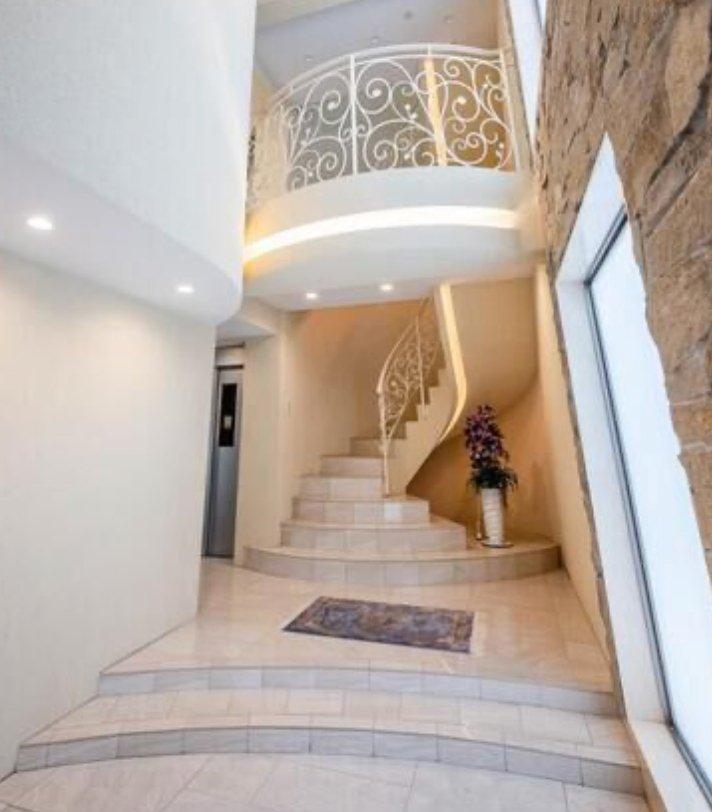 3, Minamiazabu, Minato-ku HOUSE - PDJ Indonesia