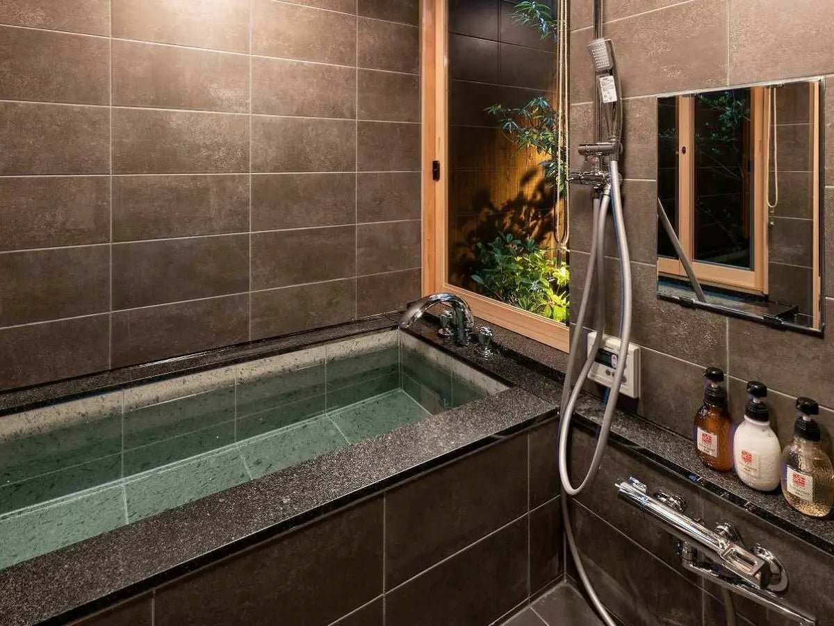 3Beds Hotel & Ryokan in Minami-ku,Kyoto-shi, Kyoto - PDJ Indonesia