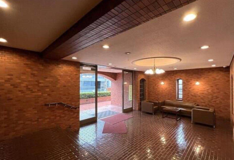 Akasaka Nana bankan - PDJ Indonesia