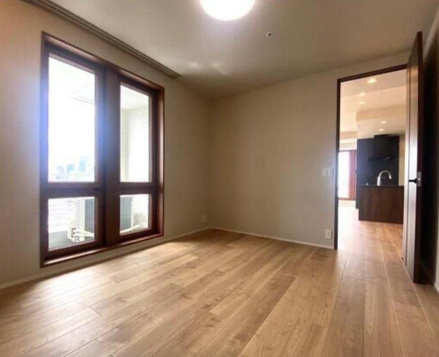 Aoyama THE Tower - PDJ Indonesia