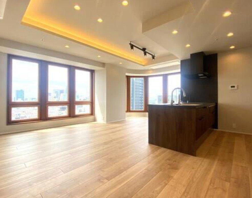 Aoyama THE Tower - PDJ Indonesia