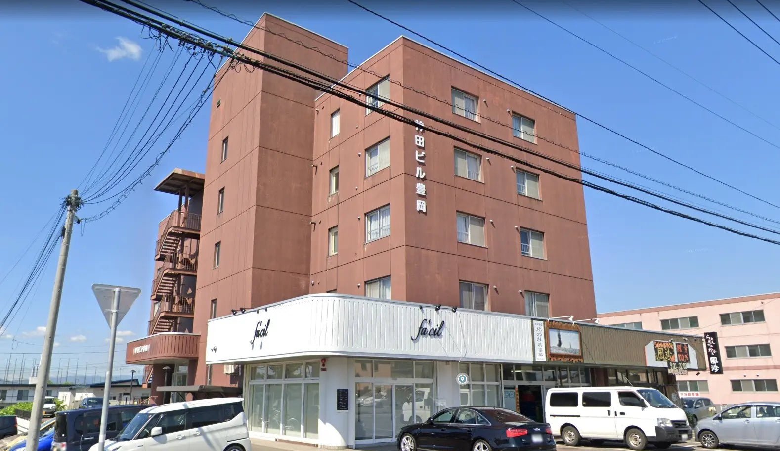 Apartment Building in Asahikawa-shi, Hokkaido - PDJ Indonesia