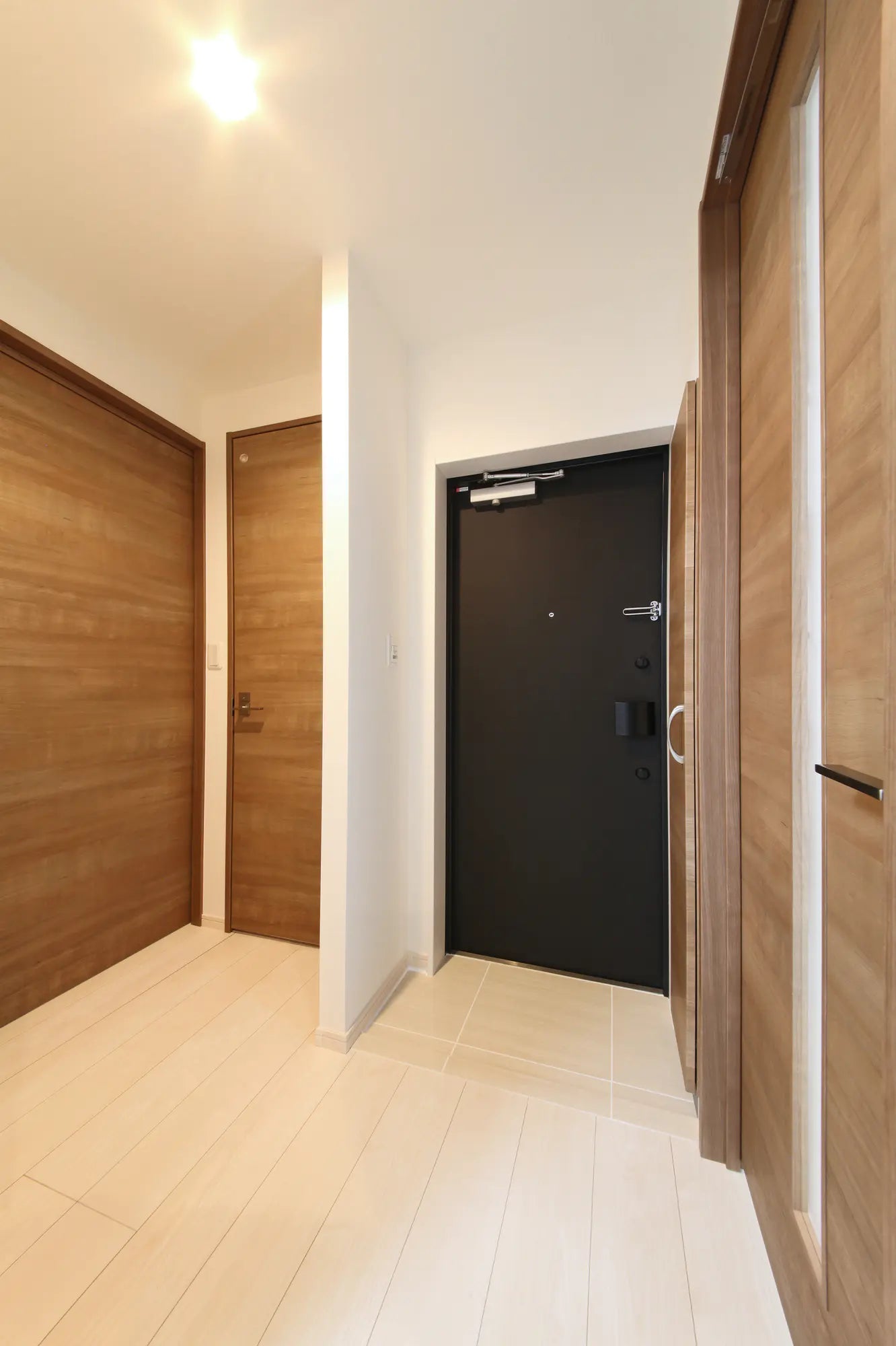 Apartment Building in Bunkyo-ku, Tokyo - PDJ Indonesia