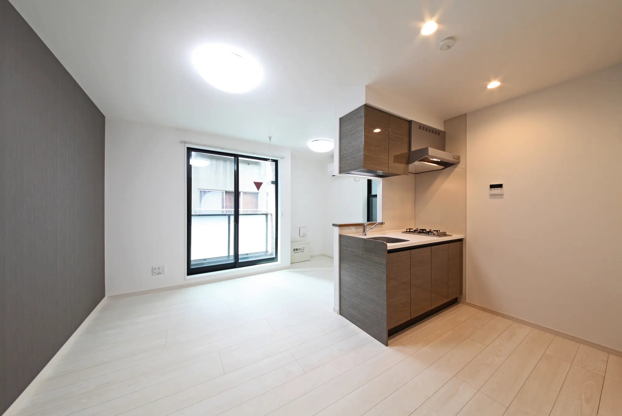 Apartment Building in Bunkyo-ku, Tokyo - PDJ Indonesia